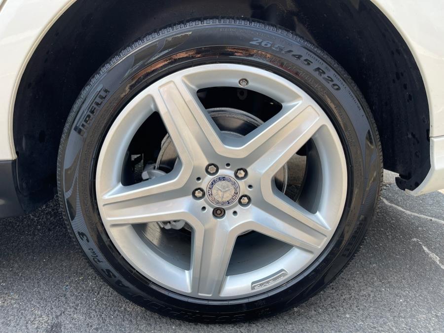 2015 Mercedes-Benz M-Class 4MATIC 4dr ML 400, available for sale in Bloomfield, Connecticut | AXA Car Sales and Repair LLC. Bloomfield, Connecticut 2015 Mercedes-Benz M-Class 4MATIC 4dr ML 400, available for sale in Bloomfield, Connecticut | AXA Car Sales and Repair LLC. Bloomfield, Connecticut