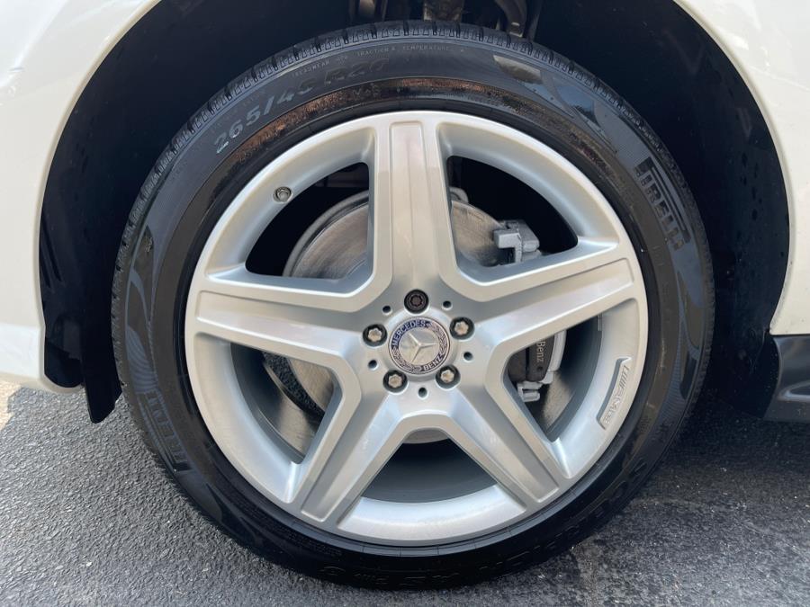 2015 Mercedes-Benz M-Class 4MATIC 4dr ML 400, available for sale in Bloomfield, Connecticut | AXA Car Sales and Repair LLC. Bloomfield, Connecticut 2015 Mercedes-Benz M-Class 4MATIC 4dr ML 400, available for sale in Bloomfield, Connecticut | AXA Car Sales and Repair LLC. Bloomfield, Connecticut