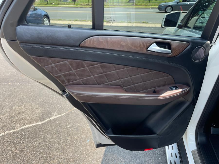 2015 Mercedes-Benz M-Class 4MATIC 4dr ML 400, available for sale in Bloomfield, Connecticut | AXA Car Sales and Repair LLC. Bloomfield, Connecticut 2015 Mercedes-Benz M-Class 4MATIC 4dr ML 400, available for sale in Bloomfield, Connecticut | AXA Car Sales and Repair LLC. Bloomfield, Connecticut