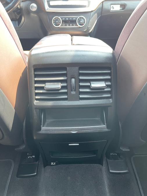 2015 Mercedes-Benz M-Class 4MATIC 4dr ML 400, available for sale in Bloomfield, Connecticut | AXA Car Sales and Repair LLC. Bloomfield, Connecticut 2015 Mercedes-Benz M-Class 4MATIC 4dr ML 400, available for sale in Bloomfield, Connecticut | AXA Car Sales and Repair LLC. Bloomfield, Connecticut
