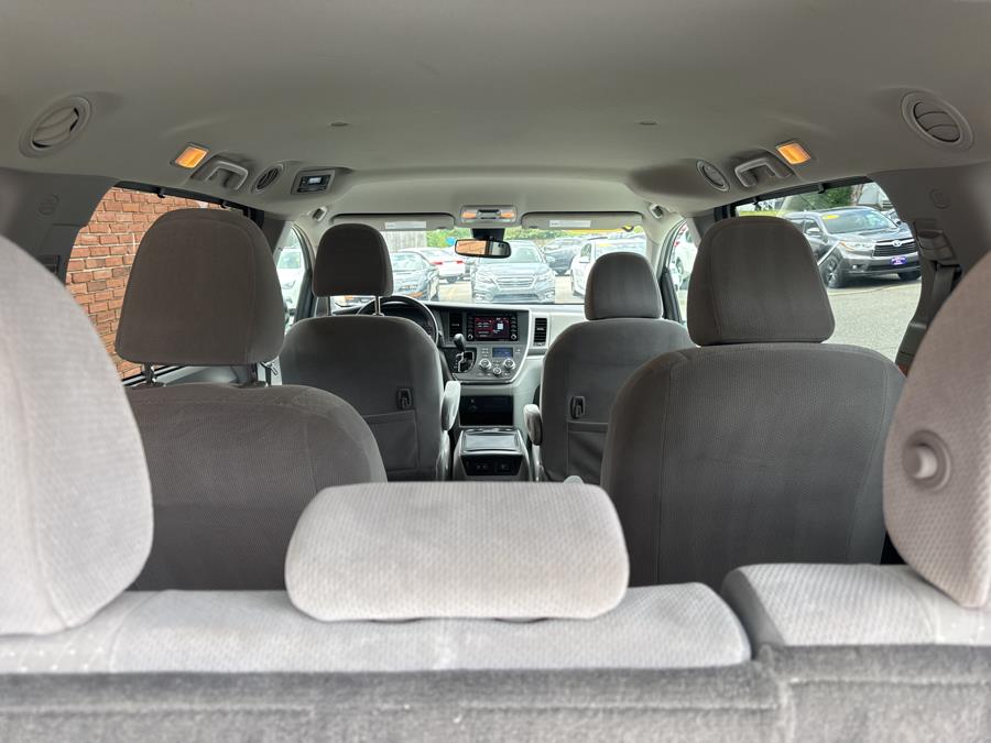 2018 Toyota Sienna LE AWD 7-Passenger, available for sale in Waterbury, Connecticut | National Auto Brokers, Inc.. Waterbury, Connecticut 2018 Toyota Sienna LE AWD 7-Passenger, available for sale in Waterbury, Connecticut | National Auto Brokers, Inc.. Waterbury, Connecticut