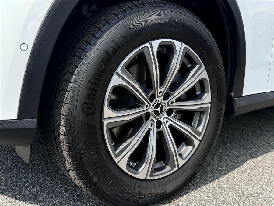 2023 Mercedes-benz Glc GLC 300, available for sale in Woodside, New York | Drive Central. Woodside, New York 2023 Mercedes-benz Glc GLC 300, available for sale in Woodside, New York | Drive Central. Woodside, New York