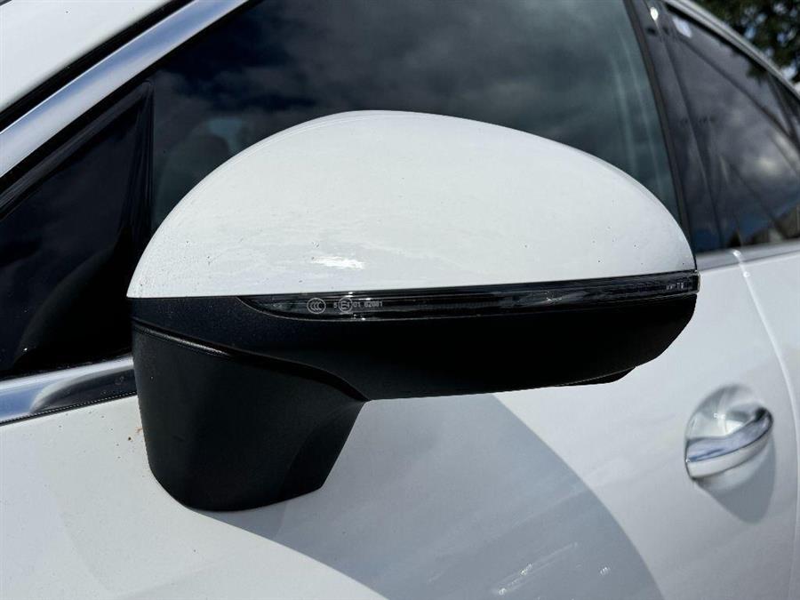 2023 Mercedes-benz Glc GLC 300, available for sale in Woodside, New York | Drive Central. Woodside, New York 2023 Mercedes-benz Glc GLC 300, available for sale in Woodside, New York | Drive Central. Woodside, New York