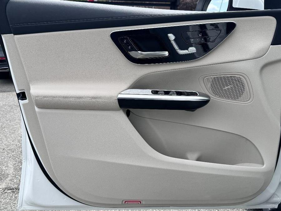 2023 Mercedes-benz Glc GLC 300, available for sale in Woodside, New York | Drive Central. Woodside, New York 2023 Mercedes-benz Glc GLC 300, available for sale in Woodside, New York | Drive Central. Woodside, New York