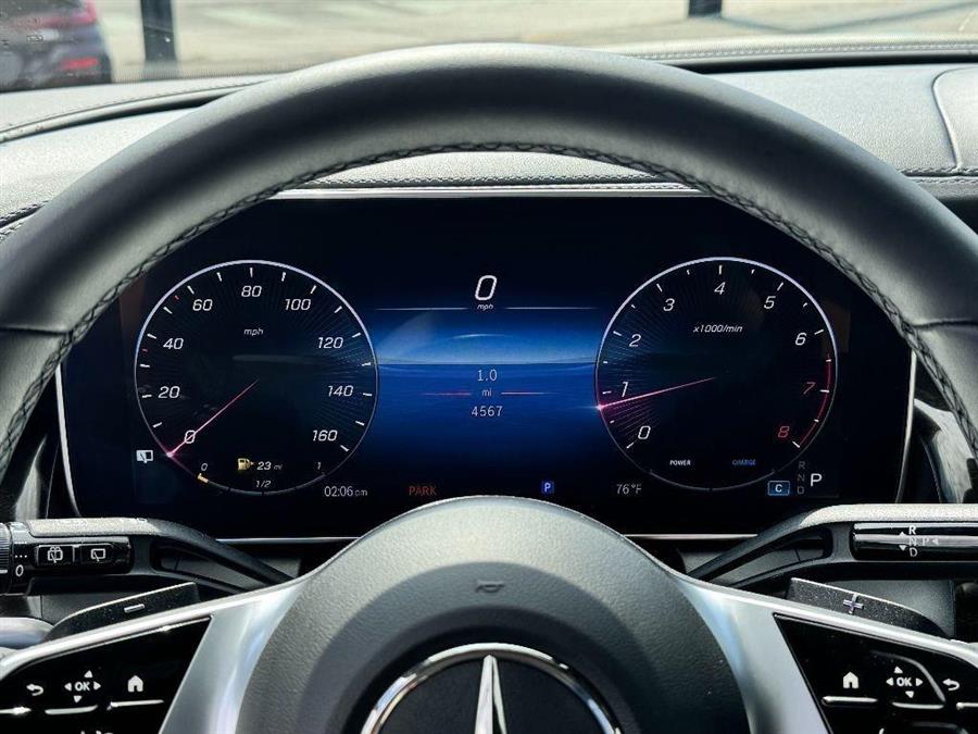 2023 Mercedes-benz Glc GLC 300, available for sale in Woodside, New York | Drive Central. Woodside, New York 2023 Mercedes-benz Glc GLC 300, available for sale in Woodside, New York | Drive Central. Woodside, New York