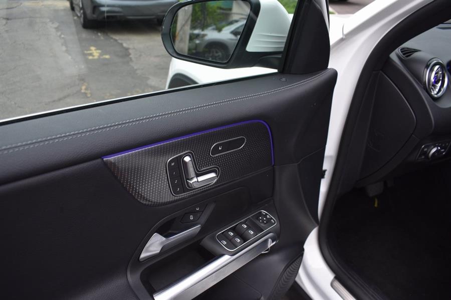 2022 Mercedes-benz Glb GLB 250, available for sale in Hempstead, New York | Certified Automotive Group. Hempstead, New York 2022 Mercedes-benz Glb GLB 250, available for sale in Hempstead, New York | Certified Automotive Group. Hempstead, New York