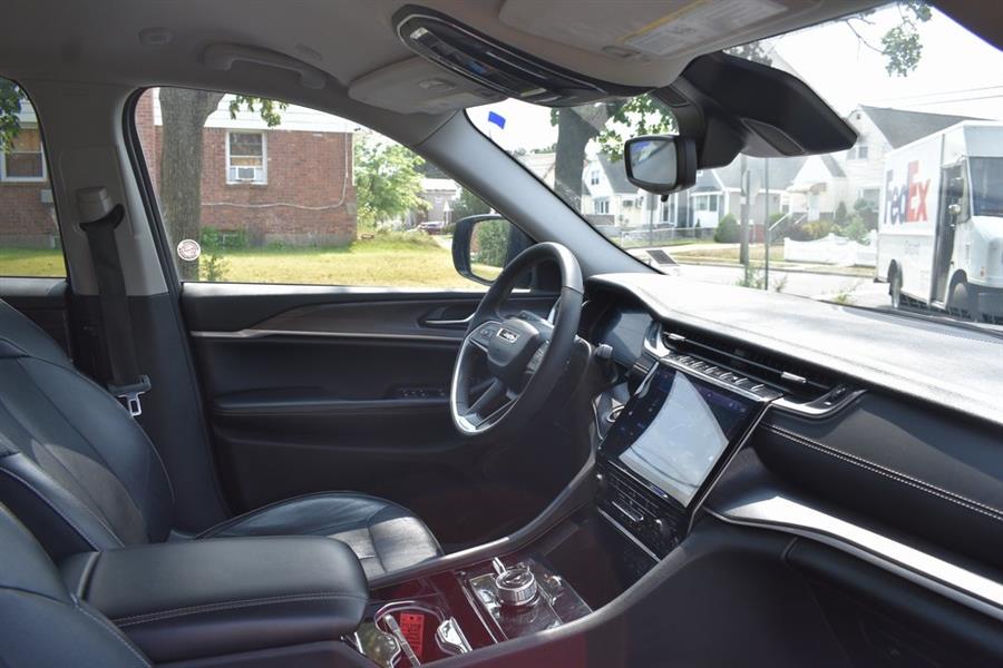 2023 Jeep Grand Cherokee l Limited, available for sale in Hempstead, New York | Certified Automotive Group. Hempstead, New York 2023 Jeep Grand Cherokee l Limited, available for sale in Hempstead, New York | Certified Automotive Group. Hempstead, New York