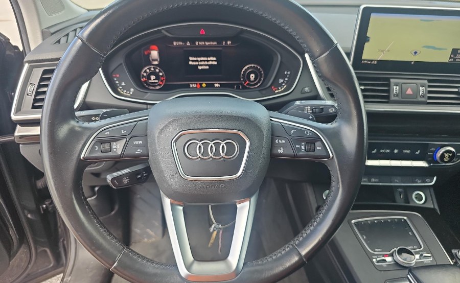 2018 Audi Q5 2.0 TFSI Tech Prestige, available for sale in Fort Myers, Florida | Carlux Fort Myers. Fort Myers, Florida 2018 Audi Q5 2.0 TFSI Tech Prestige, available for sale in Fort Myers, Florida | Carlux Fort Myers. Fort Myers, Florida