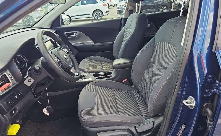2018 Kia Niro LX FWD, available for sale in Fort Myers, Florida | Carlux Fort Myers. Fort Myers, Florida 2018 Kia Niro LX FWD, available for sale in Fort Myers, Florida | Carlux Fort Myers. Fort Myers, Florida
