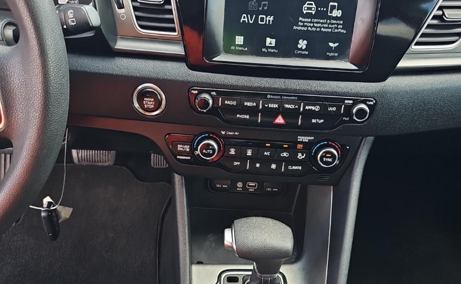 2018 Kia Niro LX FWD, available for sale in Fort Myers, Florida | Carlux Fort Myers. Fort Myers, Florida 2018 Kia Niro LX FWD, available for sale in Fort Myers, Florida | Carlux Fort Myers. Fort Myers, Florida