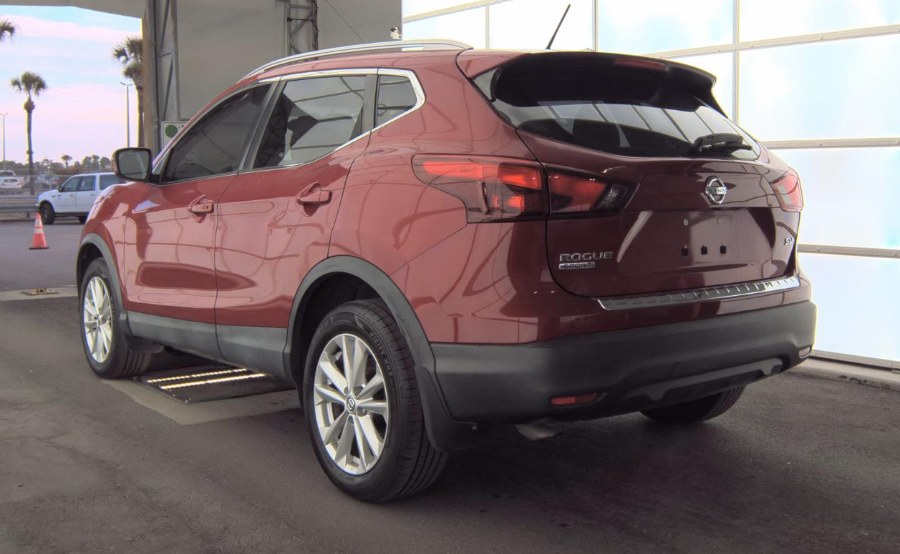 2018 Nissan Rogue Sport 2018.5 FWD SV, available for sale in Fort Myers, Florida | Carlux Fort Myers. Fort Myers, Florida 2018 Nissan Rogue Sport 2018.5 FWD SV, available for sale in Fort Myers, Florida | Carlux Fort Myers. Fort Myers, Florida