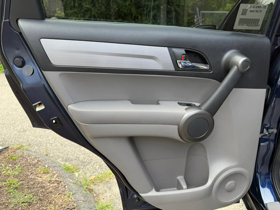 2011 Honda CR-V 4WD 5dr SE, available for sale in New Milford, Connecticut | New Milford Auto Sales. New Milford, Connecticut 2011 Honda CR-V 4WD 5dr SE, available for sale in New Milford, Connecticut | New Milford Auto Sales. New Milford, Connecticut