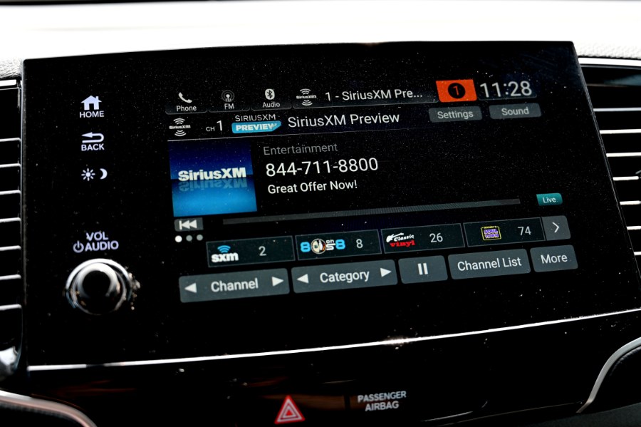 2021 Honda Pilot EX-L AWD, available for sale in Waterbury, Connecticut | Highline Car Connection. Waterbury, Connecticut 2021 Honda Pilot EX-L AWD, available for sale in Waterbury, Connecticut | Highline Car Connection. Waterbury, Connecticut
