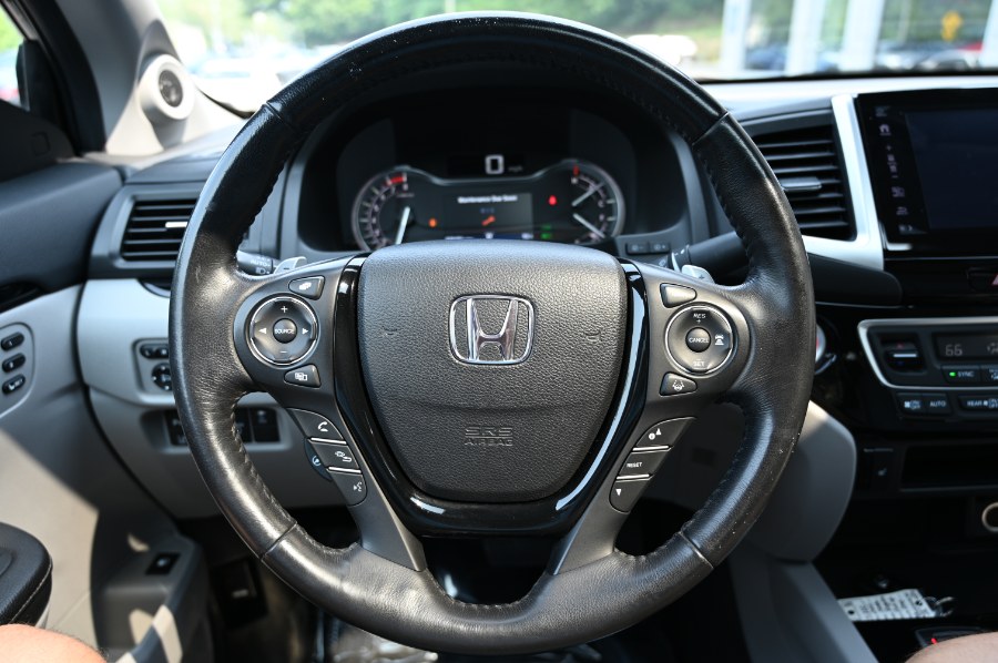 2020 Honda Ridgeline RTL-E AWD, available for sale in Waterbury, Connecticut | Highline Car Connection. Waterbury, Connecticut 2020 Honda Ridgeline RTL-E AWD, available for sale in Waterbury, Connecticut | Highline Car Connection. Waterbury, Connecticut