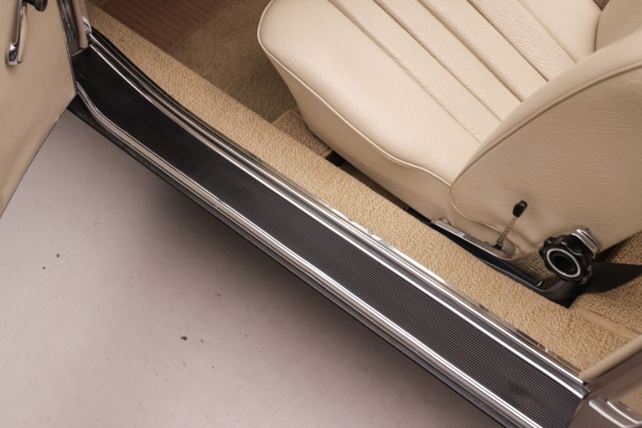 1969 Mercedes-Benz 280 2 Door Convertible, available for sale in North Salem, New York | Meccanic Shop North Inc. North Salem, New York 1969 Mercedes-Benz 280 2 Door Convertible, available for sale in North Salem, New York | Meccanic Shop North Inc. North Salem, New York