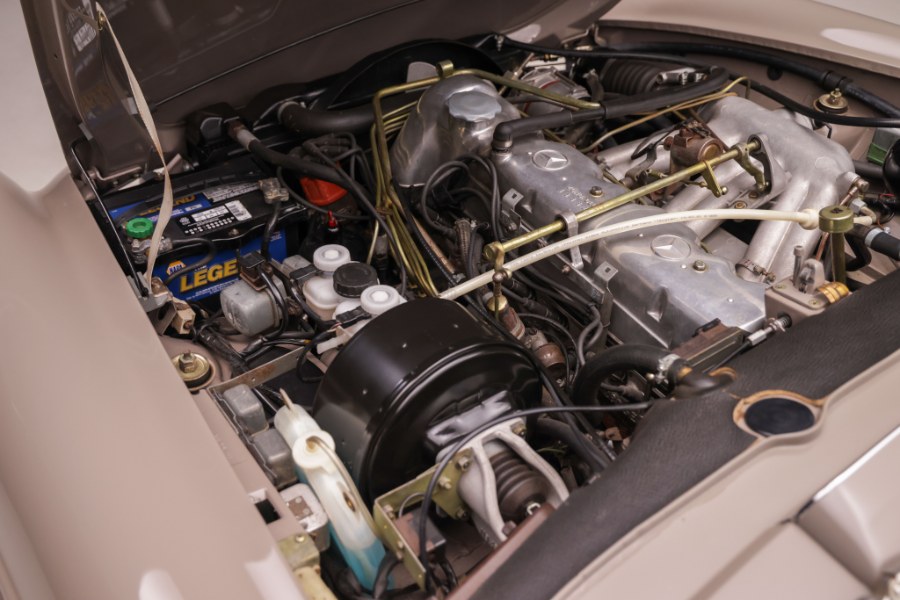 1969 Mercedes-Benz 280 2 Door Convertible, available for sale in North Salem, New York | Meccanic Shop North Inc. North Salem, New York 1969 Mercedes-Benz 280 2 Door Convertible, available for sale in North Salem, New York | Meccanic Shop North Inc. North Salem, New York