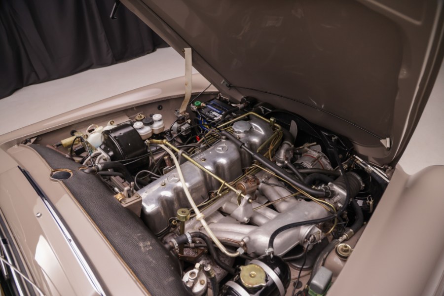 1969 Mercedes-Benz 280 2 Door Convertible, available for sale in North Salem, New York | Meccanic Shop North Inc. North Salem, New York 1969 Mercedes-Benz 280 2 Door Convertible, available for sale in North Salem, New York | Meccanic Shop North Inc. North Salem, New York