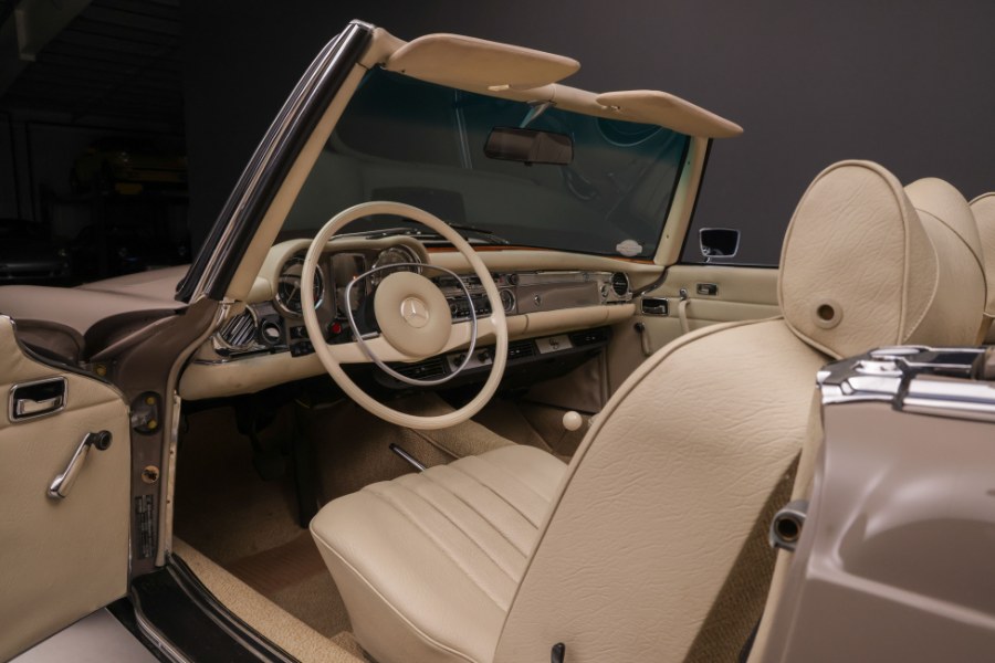 1969 Mercedes-Benz 280 2 Door Convertible, available for sale in North Salem, New York | Meccanic Shop North Inc. North Salem, New York 1969 Mercedes-Benz 280 2 Door Convertible, available for sale in North Salem, New York | Meccanic Shop North Inc. North Salem, New York
