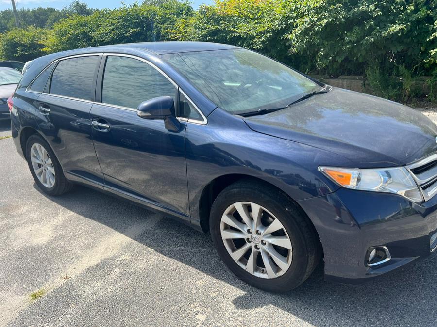 2015 Toyota Venza 4dr Wgn I4 AWD XLE (Natl), available for sale in Raynham, Massachusetts | J & A Auto Center. Raynham, Massachusetts 2015 Toyota Venza 4dr Wgn I4 AWD XLE (Natl), available for sale in Raynham, Massachusetts | J & A Auto Center. Raynham, Massachusetts