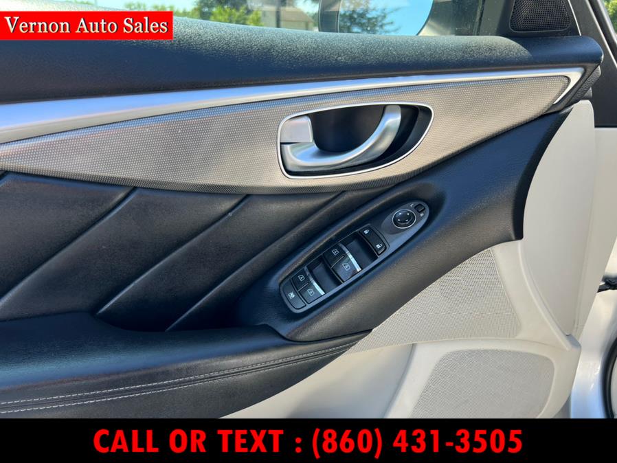 2015 Infiniti Q50 4dr Sdn Sport AWD, available for sale in Manchester, Connecticut | Vernon Auto Sale & Service. Manchester, Connecticut 2015 Infiniti Q50 4dr Sdn Sport AWD, available for sale in Manchester, Connecticut | Vernon Auto Sale & Service. Manchester, Connecticut