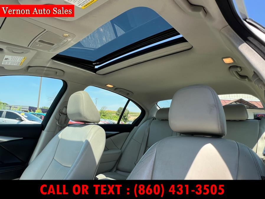 2015 Infiniti Q50 4dr Sdn Sport AWD, available for sale in Manchester, Connecticut | Vernon Auto Sale & Service. Manchester, Connecticut 2015 Infiniti Q50 4dr Sdn Sport AWD, available for sale in Manchester, Connecticut | Vernon Auto Sale & Service. Manchester, Connecticut