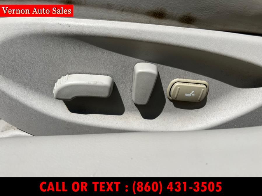 2015 Infiniti Q50 4dr Sdn Sport AWD, available for sale in Manchester, Connecticut | Vernon Auto Sale & Service. Manchester, Connecticut 2015 Infiniti Q50 4dr Sdn Sport AWD, available for sale in Manchester, Connecticut | Vernon Auto Sale & Service. Manchester, Connecticut