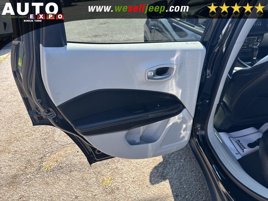 2020 Jeep Compass Latitude FWD, available for sale in Huntington, New York | Auto Expo. Huntington, New York 2020 Jeep Compass Latitude FWD, available for sale in Huntington, New York | Auto Expo. Huntington, New York
