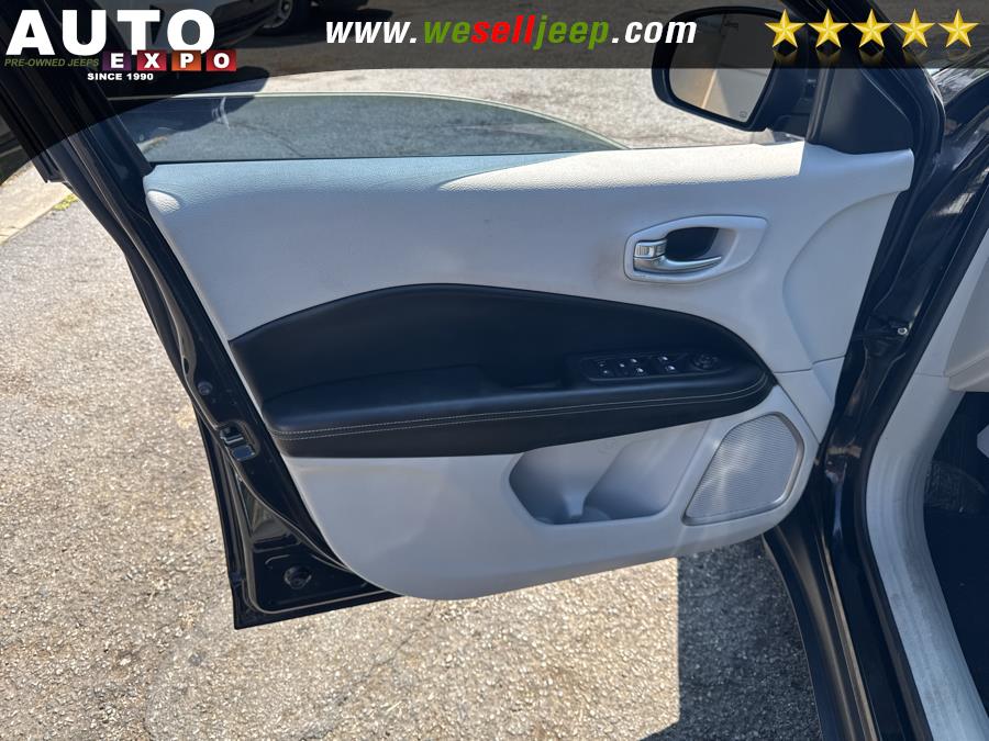 2020 Jeep Compass Latitude FWD, available for sale in Huntington, New York | Auto Expo. Huntington, New York 2020 Jeep Compass Latitude FWD, available for sale in Huntington, New York | Auto Expo. Huntington, New York