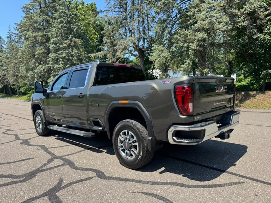 2022 GMC Sierra 3500HD 4WD Crew Cab 159" SLE, available for sale in Waterbury, Connecticut | Platinum Auto Care. Waterbury, Connecticut 2022 GMC Sierra 3500HD 4WD Crew Cab 159" SLE, available for sale in Waterbury, Connecticut | Platinum Auto Care. Waterbury, Connecticut