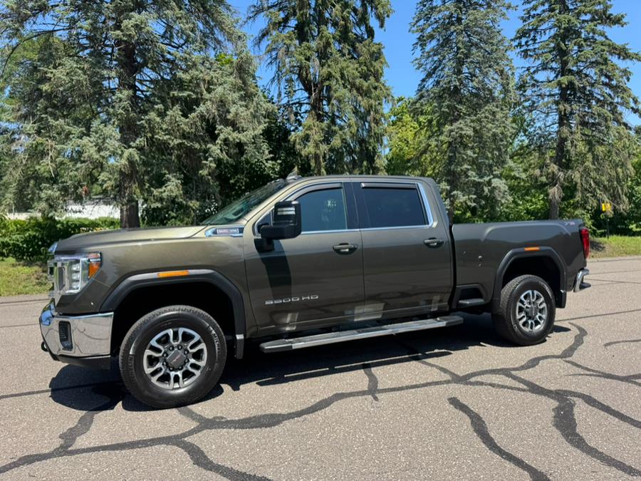 2022 GMC Sierra 3500HD 4WD Crew Cab 159" SLE, available for sale in Waterbury, Connecticut | Platinum Auto Care. Waterbury, Connecticut 2022 GMC Sierra 3500HD 4WD Crew Cab 159" SLE, available for sale in Waterbury, Connecticut | Platinum Auto Care. Waterbury, Connecticut