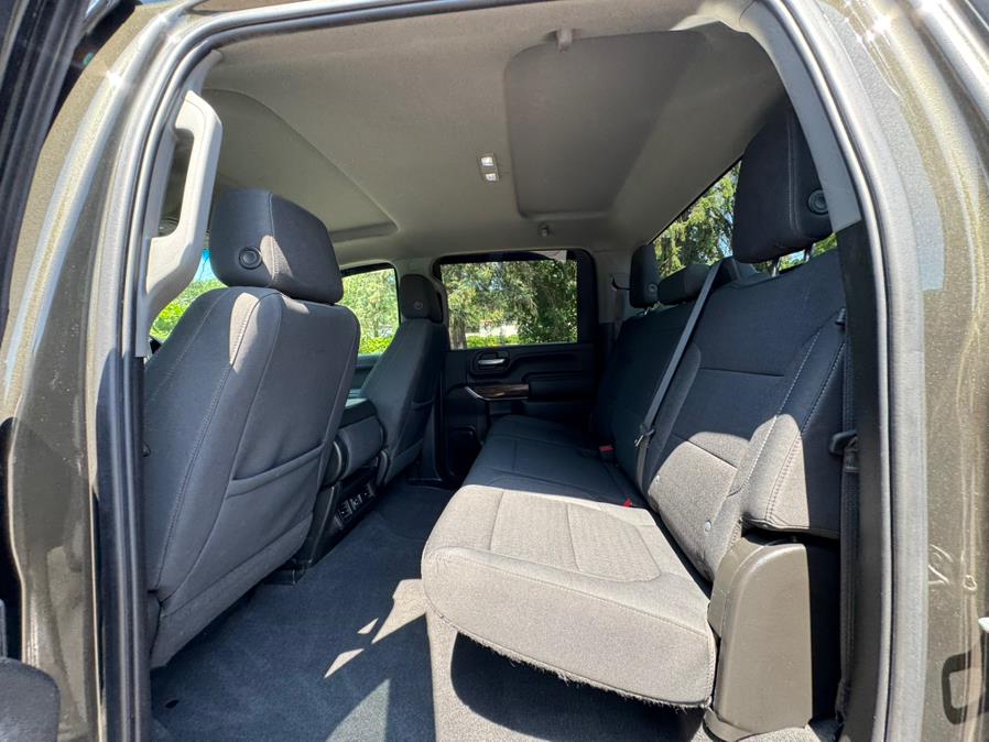 2022 GMC Sierra 3500HD 4WD Crew Cab 159" SLE, available for sale in Waterbury, Connecticut | Platinum Auto Care. Waterbury, Connecticut 2022 GMC Sierra 3500HD 4WD Crew Cab 159" SLE, available for sale in Waterbury, Connecticut | Platinum Auto Care. Waterbury, Connecticut