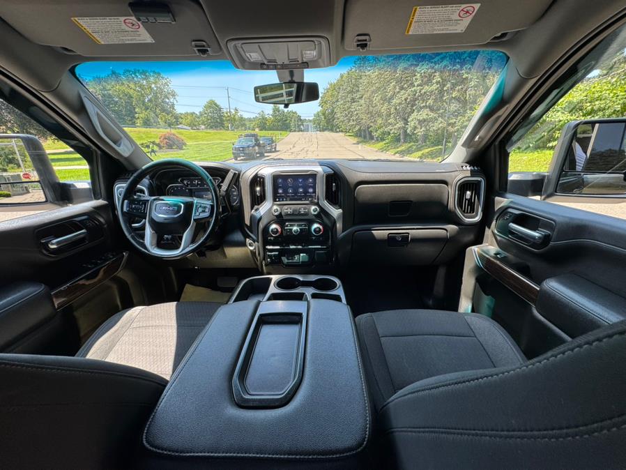 2022 GMC Sierra 3500HD 4WD Crew Cab 159" SLE, available for sale in Waterbury, Connecticut | Platinum Auto Care. Waterbury, Connecticut 2022 GMC Sierra 3500HD 4WD Crew Cab 159" SLE, available for sale in Waterbury, Connecticut | Platinum Auto Care. Waterbury, Connecticut