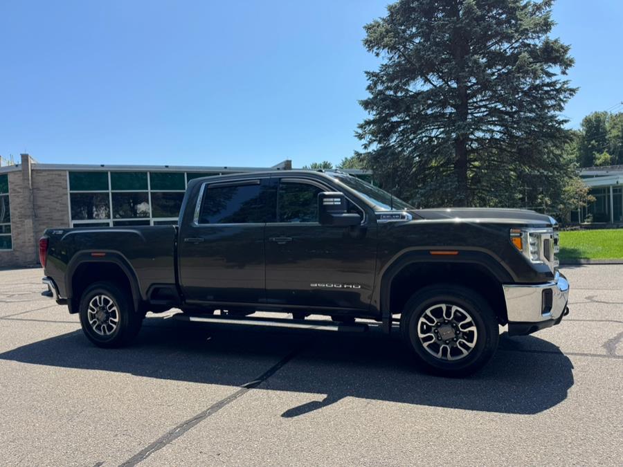 2022 GMC Sierra 3500HD 4WD Crew Cab 159" SLE, available for sale in Waterbury, Connecticut | Platinum Auto Care. Waterbury, Connecticut 2022 GMC Sierra 3500HD 4WD Crew Cab 159" SLE, available for sale in Waterbury, Connecticut | Platinum Auto Care. Waterbury, Connecticut