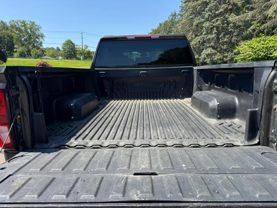 2022 GMC Sierra 3500HD 4WD Crew Cab 159" SLE, available for sale in Waterbury, Connecticut | Platinum Auto Care. Waterbury, Connecticut 2022 GMC Sierra 3500HD 4WD Crew Cab 159" SLE, available for sale in Waterbury, Connecticut | Platinum Auto Care. Waterbury, Connecticut