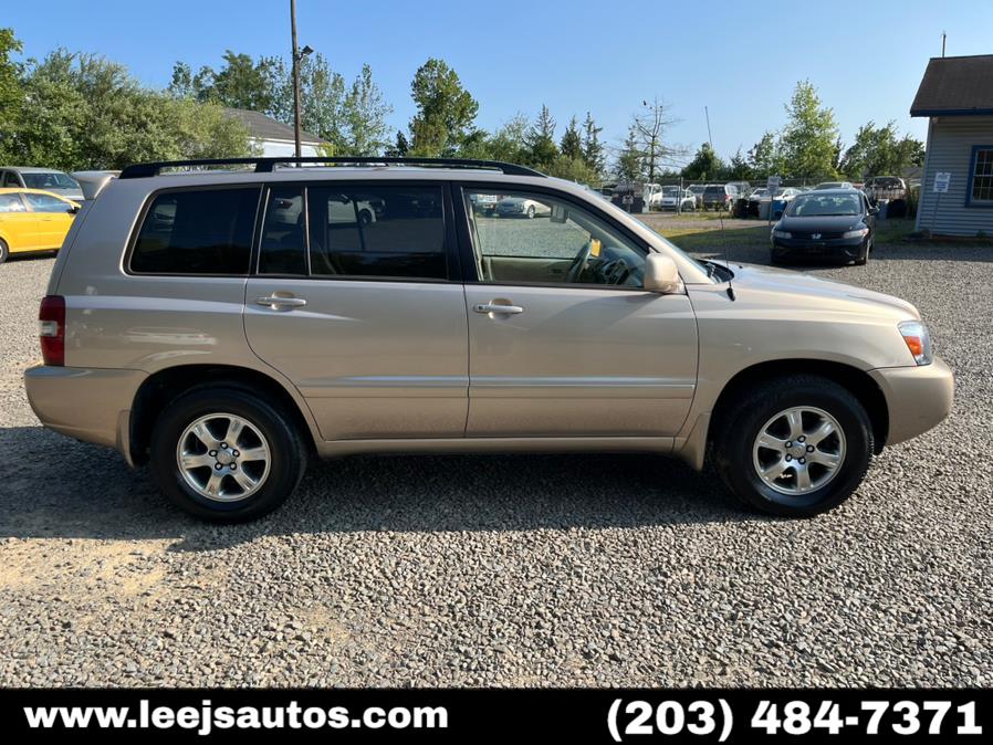 2007 Toyota Highlander 4WD 4dr V6 Sport w/3rd Row, available for sale in North Branford, Connecticut | RJ Shore Automotive II. North Branford, Connecticut 2007 Toyota Highlander 4WD 4dr V6 Sport w/3rd Row, available for sale in North Branford, Connecticut | RJ Shore Automotive II. North Branford, Connecticut
