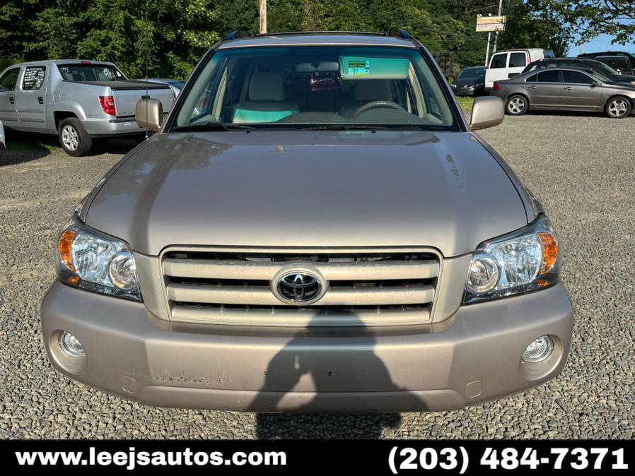 2007 Toyota Highlander 4WD 4dr V6 Sport w/3rd Row, available for sale in North Branford, Connecticut | RJ Shore Automotive II. North Branford, Connecticut 2007 Toyota Highlander 4WD 4dr V6 Sport w/3rd Row, available for sale in North Branford, Connecticut | RJ Shore Automotive II. North Branford, Connecticut