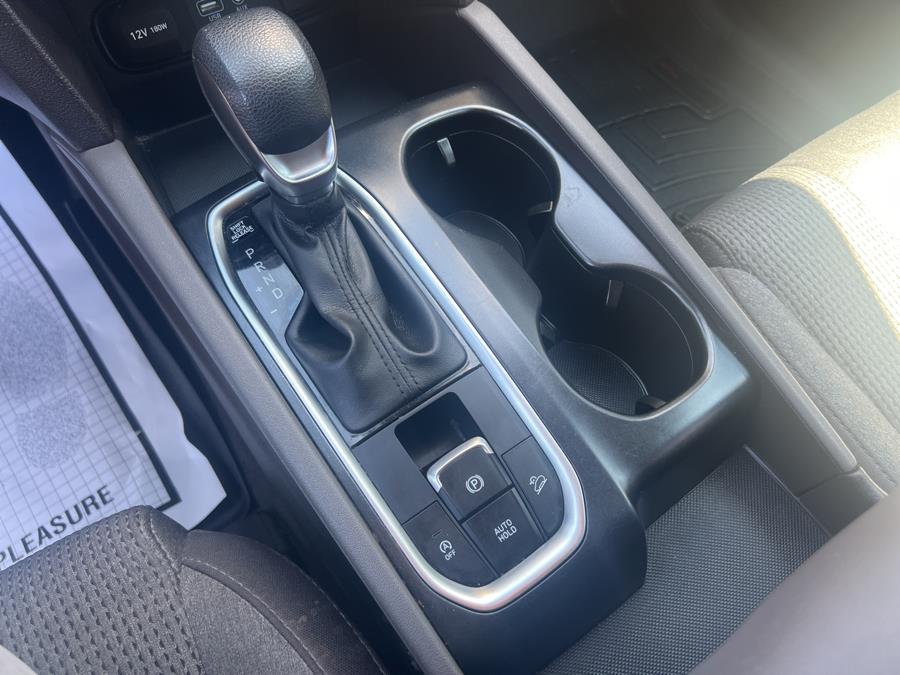 2020 Hyundai Santa Fe SE 2.4L Auto AWD, available for sale in Stamford, Connecticut | Harbor View Auto Sales LLC. Stamford, Connecticut 2020 Hyundai Santa Fe SE 2.4L Auto AWD, available for sale in Stamford, Connecticut | Harbor View Auto Sales LLC. Stamford, Connecticut
