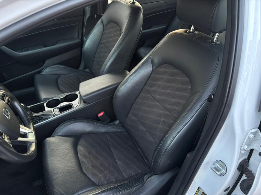 2018 Hyundai Sonata SEL 2.4L SULEV SPORT, available for sale in Brooklyn, New York | Carsbuck Inc.. Brooklyn, New York 2018 Hyundai Sonata SEL 2.4L SULEV SPORT, available for sale in Brooklyn, New York | Carsbuck Inc.. Brooklyn, New York