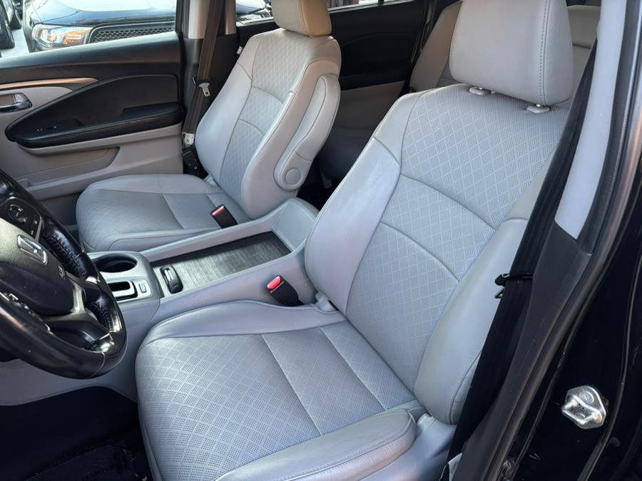 2019 Honda Pilot EX-L AWD, available for sale in Brooklyn, New York | Carsbuck Inc.. Brooklyn, New York 2019 Honda Pilot EX-L AWD, available for sale in Brooklyn, New York | Carsbuck Inc.. Brooklyn, New York