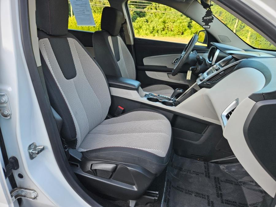 2016 Chevrolet Equinox AWD 4dr LS, available for sale in East Windsor, Connecticut | Toro Auto. East Windsor, Connecticut 2016 Chevrolet Equinox AWD 4dr LS, available for sale in East Windsor, Connecticut | Toro Auto. East Windsor, Connecticut