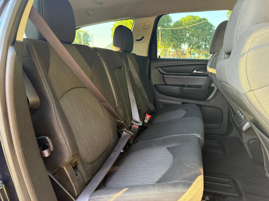 2015 Chevrolet Traverse FWD 4dr LT w/1LT, available for sale in Philadelphia, Pennsylvania | Eugen's Auto Sales & Repairs. Philadelphia, Pennsylvania 2015 Chevrolet Traverse FWD 4dr LT w/1LT, available for sale in Philadelphia, Pennsylvania | Eugen's Auto Sales & Repairs. Philadelphia, Pennsylvania
