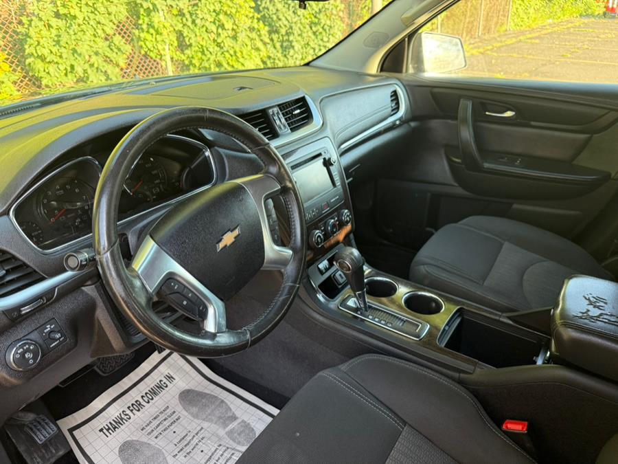 2015 Chevrolet Traverse FWD 4dr LT w/1LT, available for sale in Philadelphia, Pennsylvania | Eugen's Auto Sales & Repairs. Philadelphia, Pennsylvania 2015 Chevrolet Traverse FWD 4dr LT w/1LT, available for sale in Philadelphia, Pennsylvania | Eugen's Auto Sales & Repairs. Philadelphia, Pennsylvania