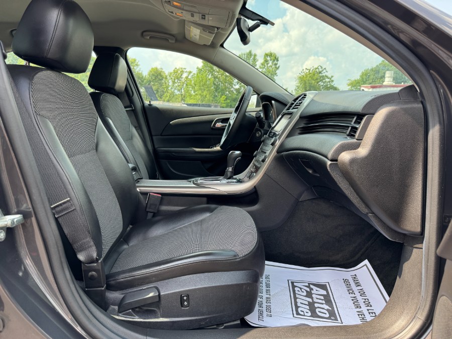 2013 Chevrolet Malibu 4dr Sdn LT w/1LT, available for sale in Ortonville, Michigan | Marsh Auto Sales LLC. Ortonville, Michigan 2013 Chevrolet Malibu 4dr Sdn LT w/1LT, available for sale in Ortonville, Michigan | Marsh Auto Sales LLC. Ortonville, Michigan