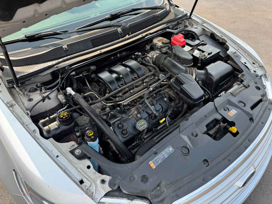 2015 Ford Taurus 4dr Sdn Limited FWD, available for sale in Ortonville, Michigan | Marsh Auto Sales LLC. Ortonville, Michigan 2015 Ford Taurus 4dr Sdn Limited FWD, available for sale in Ortonville, Michigan | Marsh Auto Sales LLC. Ortonville, Michigan