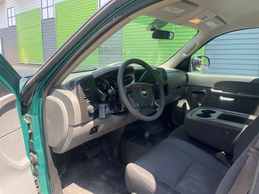2014 Chevrolet Silverado 2500HD 4WD Reg Cab 133.7" Work Truck, available for sale in Ashland, Massachusetts | New Beginning Auto Service Inc. Ashland, Massachusetts 2014 Chevrolet Silverado 2500HD 4WD Reg Cab 133.7" Work Truck, available for sale in Ashland, Massachusetts | New Beginning Auto Service Inc. Ashland, Massachusetts