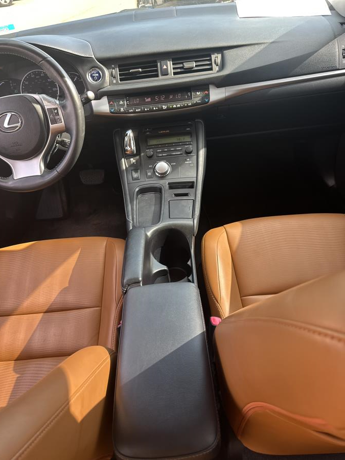 2013 Lexus CT 200h 5dr Sdn Hybrid, available for sale in Beavercreek, Ohio | Wholesale Direct Motors. Beavercreek, Ohio 2013 Lexus CT 200h 5dr Sdn Hybrid, available for sale in Beavercreek, Ohio | Wholesale Direct Motors. Beavercreek, Ohio