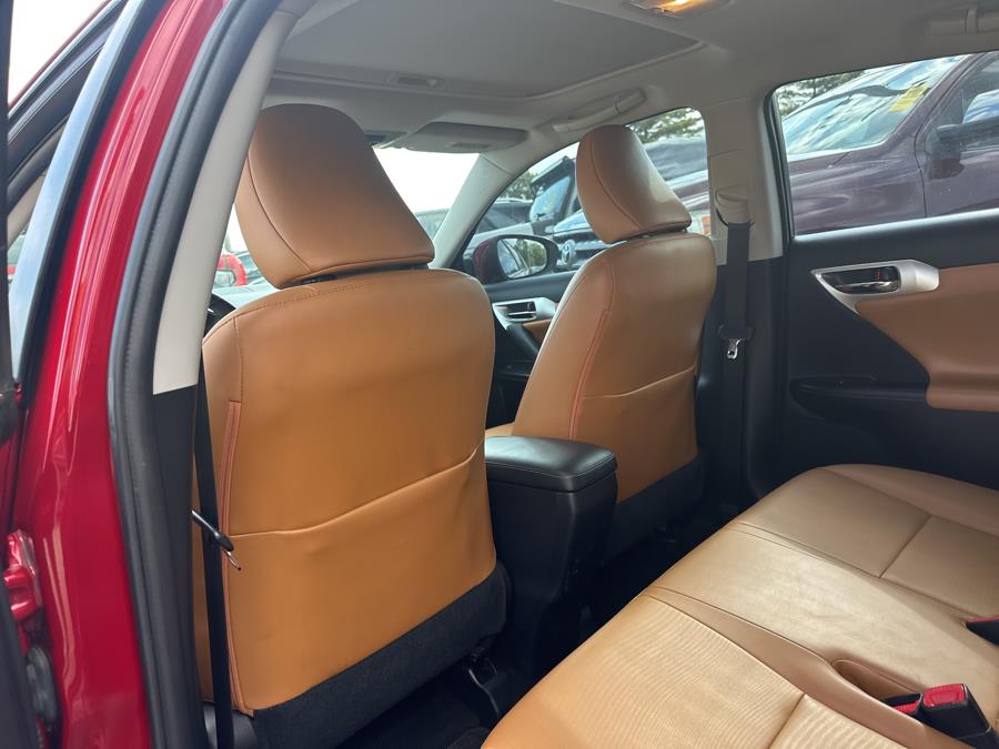 2013 Lexus CT 200h 5dr Sdn Hybrid, available for sale in Beavercreek, Ohio | Wholesale Direct Motors. Beavercreek, Ohio 2013 Lexus CT 200h 5dr Sdn Hybrid, available for sale in Beavercreek, Ohio | Wholesale Direct Motors. Beavercreek, Ohio