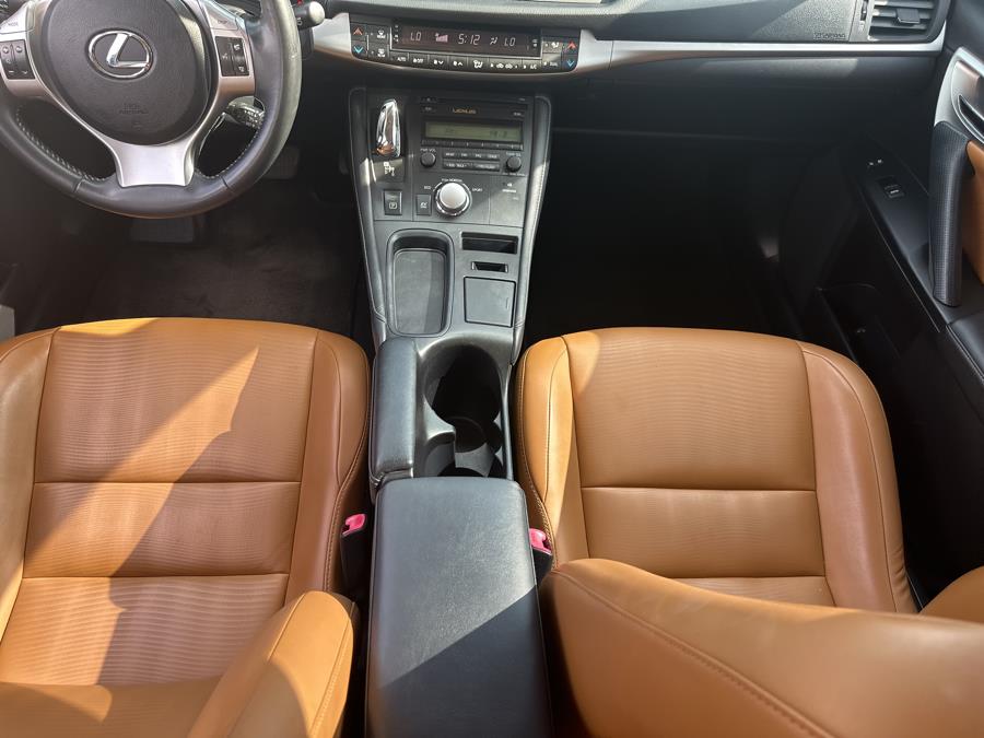 2013 Lexus CT 200h 5dr Sdn Hybrid, available for sale in Beavercreek, Ohio | Wholesale Direct Motors. Beavercreek, Ohio 2013 Lexus CT 200h 5dr Sdn Hybrid, available for sale in Beavercreek, Ohio | Wholesale Direct Motors. Beavercreek, Ohio
