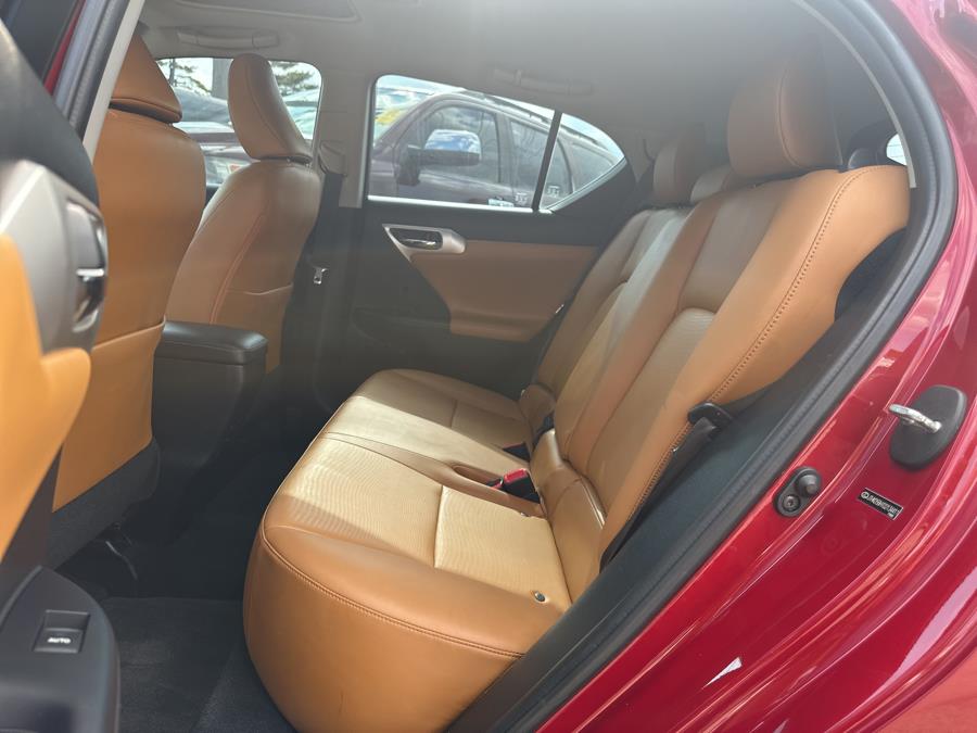 2013 Lexus CT 200h 5dr Sdn Hybrid, available for sale in Beavercreek, Ohio | Wholesale Direct Motors. Beavercreek, Ohio 2013 Lexus CT 200h 5dr Sdn Hybrid, available for sale in Beavercreek, Ohio | Wholesale Direct Motors. Beavercreek, Ohio