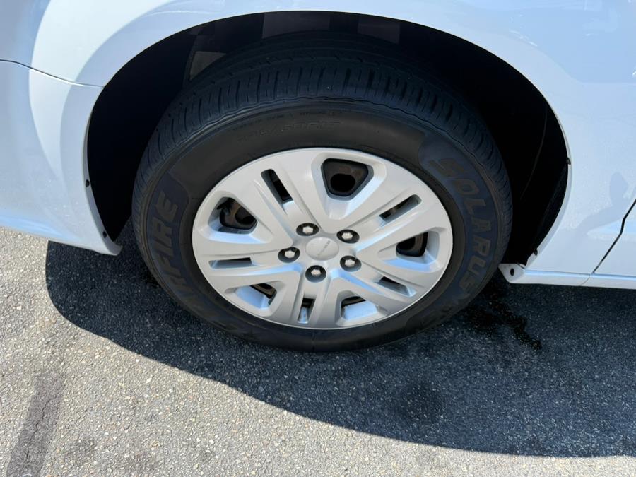 2016 Dodge Grand Caravan 4dr Wgn SE, available for sale in East Windsor, Connecticut | Century Auto And Truck. East Windsor, Connecticut 2016 Dodge Grand Caravan 4dr Wgn SE, available for sale in East Windsor, Connecticut | Century Auto And Truck. East Windsor, Connecticut